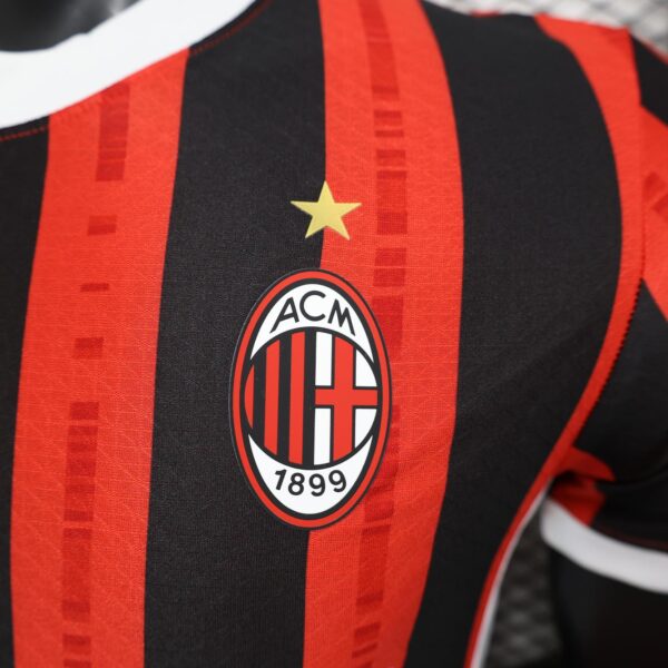 CAMISETA AC MILÁN 24/25 - Image 3