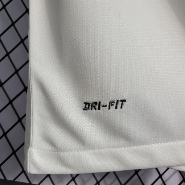 CAMISETA RETRO SANTOS 11/12 - Image 7