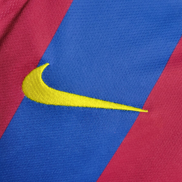 CAMISETA RETRO FC BARCELONA 06 - Image 5
