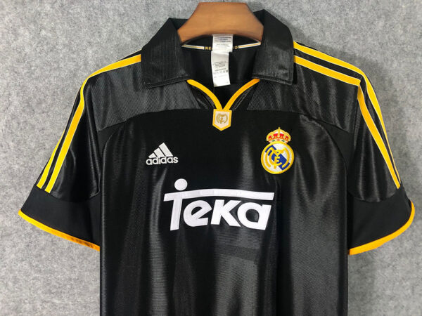 CAMISETA RETRO REAL MADRID 98/99 - Image 9