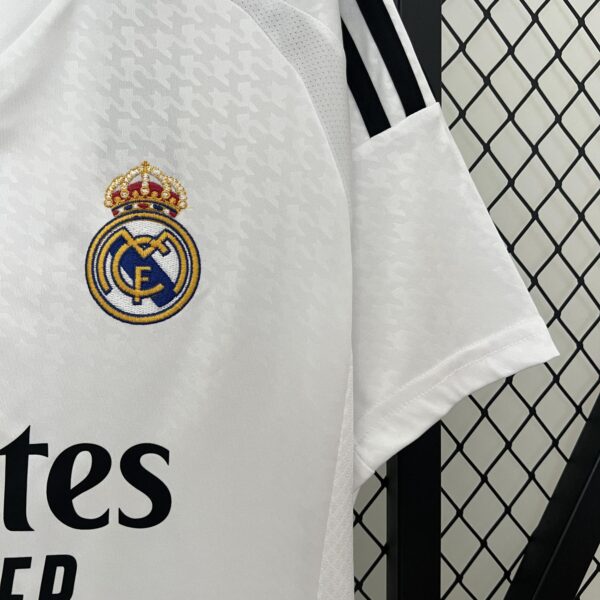 CAMISETA REAL MADRID FAN 24/25 - Image 6