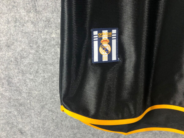 CAMISETA RETRO REAL MADRID 98/99 - Image 17