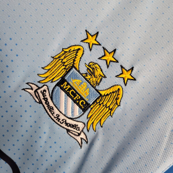 CAMISETA RETRO MANCHESTER CITY 11/12 - Image 8