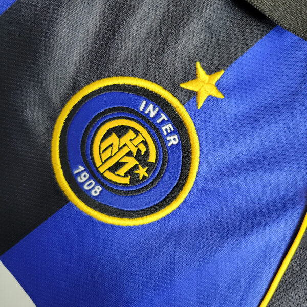 CAMISETA RETRO INTER MILAN 01/02 - Image 5