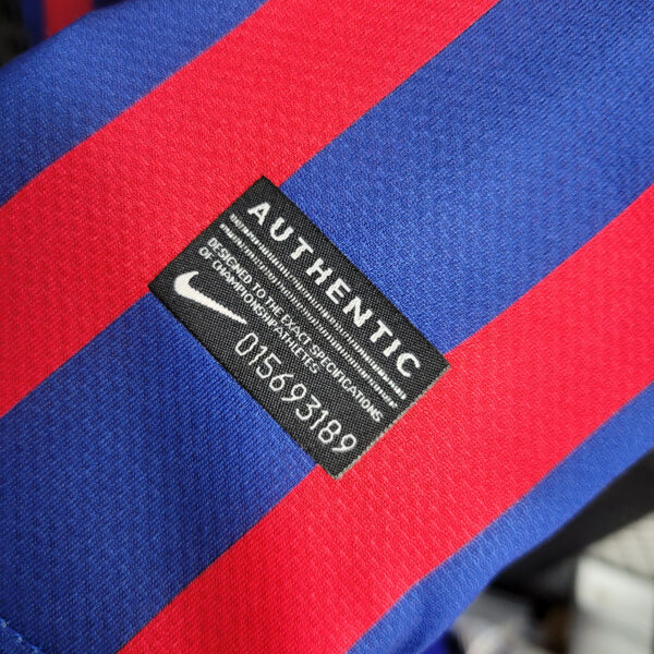 CAMISETA RETRO FC BARCELONA 11/12 - Image 8