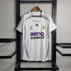 CAMISETA RETRO REAL MADRID 06/07