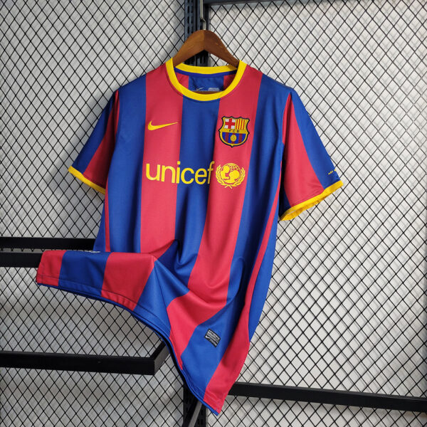 CAMISETA RETRO FC BARCELONA 10/11 - Image 8