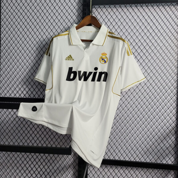 CAMISETA RETRO REAL MADRID 11/12 - Image 5