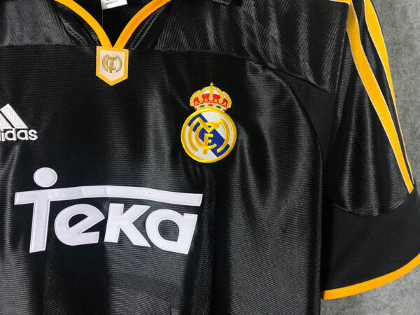 CAMISETA RETRO REAL MADRID 98/99 - Image 2