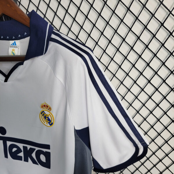 CAMISETA RETRO REAL MADRID 00/01 - Image 7