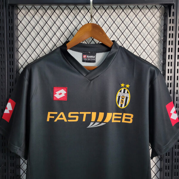 CAMISETA RETRO JUVENTUS 01/02 - Image 6