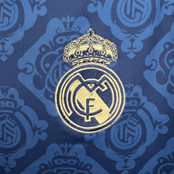 CAMISETA REAL MADRID 5ª ESPECIAL EQUIPACIÓN 23/24 - Image 6