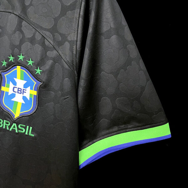CAMISETA BRASIL 10ª ESPECIAL EQUIPACIÓN 22/23 - Image 10