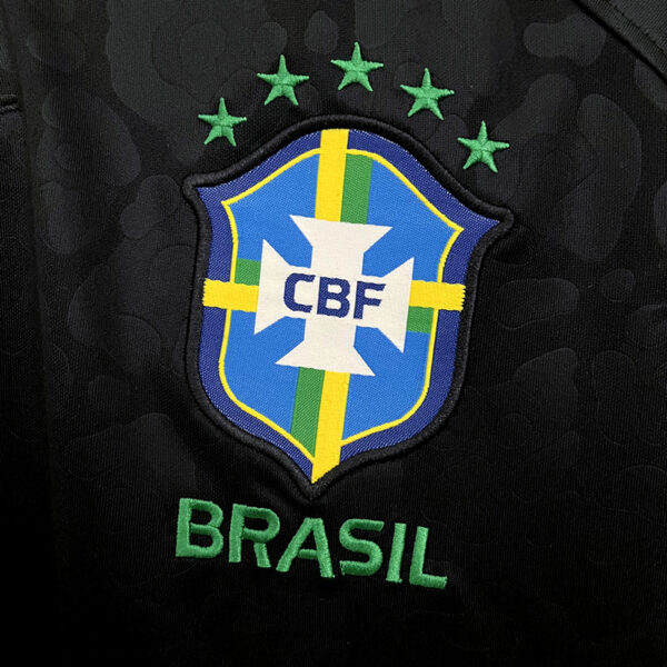 CAMISETA BRASIL 10ª ESPECIAL EQUIPACIÓN 22/23 - Image 11