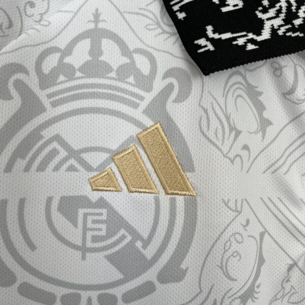 CAMISETA REAL MADRID 6ª ESPECIAL EQUIPACIÓN 23/24 - Image 7