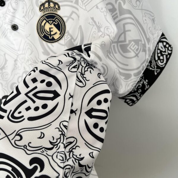 CAMISETA REAL MADRID 6ª ESPECIAL EQUIPACIÓN 23/24 - Image 4