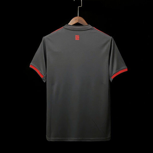 CAMISETA BAYERN MUNICH 3ª EQUIPACIÓN 22/23 - Image 3