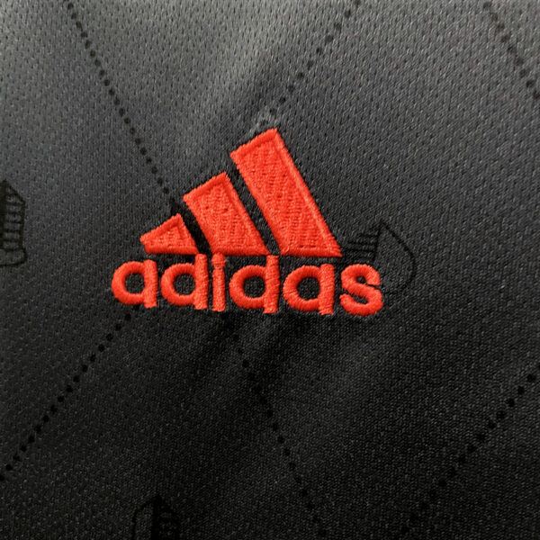 CAMISETA BAYERN MUNICH 3ª EQUIPACIÓN 22/23 - Image 8