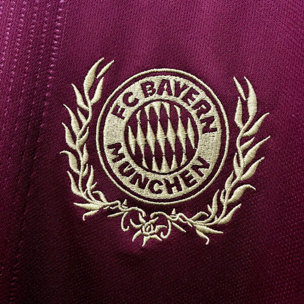 CAMISETA BAYERN MUNICH 2ª ESPECIAL EQUIPACIÓN 22/23 - Image 9