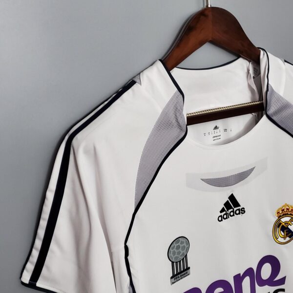 CAMISETA RETRO REAL MADRID 1ª EQUIPACIÓN 06/07 - Image 5