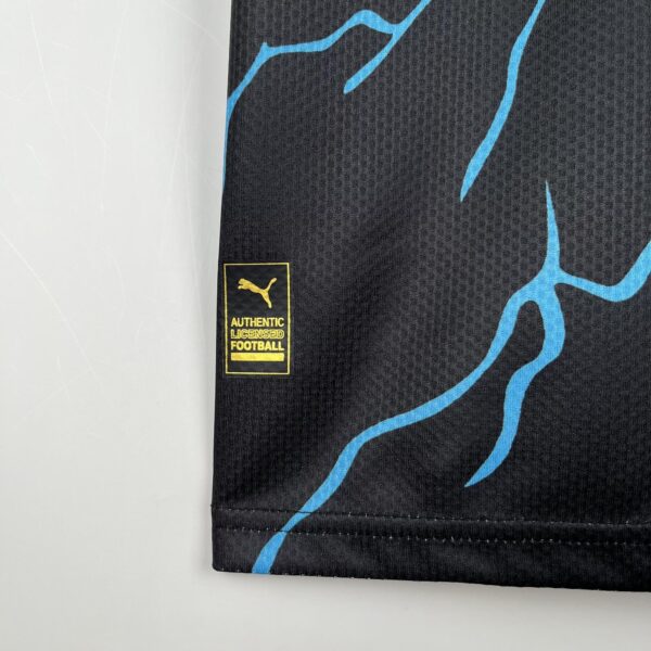 CAMISETA MANCHESTER CITY 3ª ESPECIAL EQUIPACIÓN 23/24 - Image 6