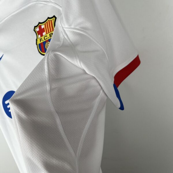 CAMISETA BARCELONA 2ª EQUIPACIÓN 23/24 - Image 4