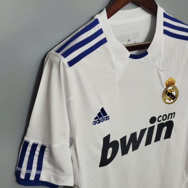 CAMISETA RETRO REAL MADRID 1ª EQUIPACIÓN 10/11 - Image 5
