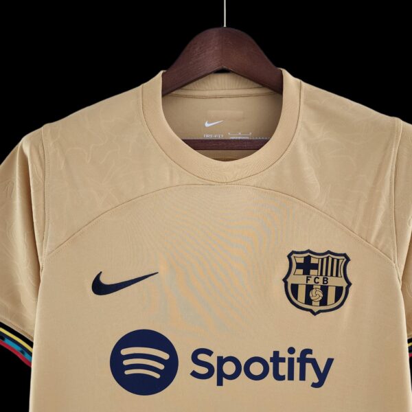 CAMISETA BARCELONA 2ª EQUIPACIÓN 22/23 - Image 10