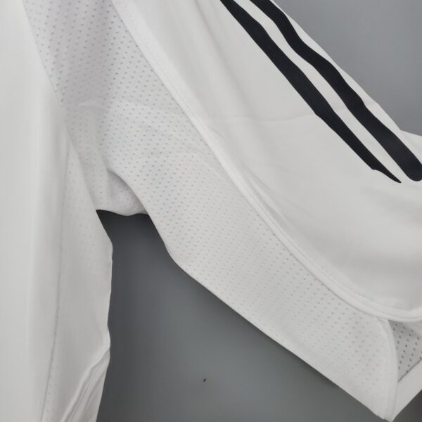 CAMISETA RETRO REAL MADRID 1ª EQUIPACIÓN 05/06 - Image 5