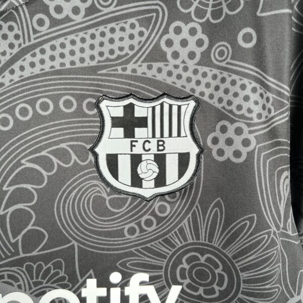 CAMISETA BARCELONA 9ª ESPECIAL EQUIPACIÓN 23/24 - Image 8