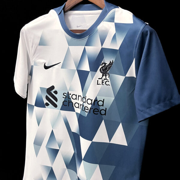 CAMISETA LIVERPOOL 1ª ESPECIAL EQUIPACIÓN 22/23 - Image 5