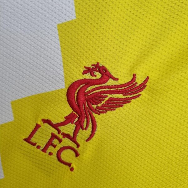 CAMISETA LIVERPOOL 2ª ESPECIAL EQUIPACIÓN 22/23 - Image 8