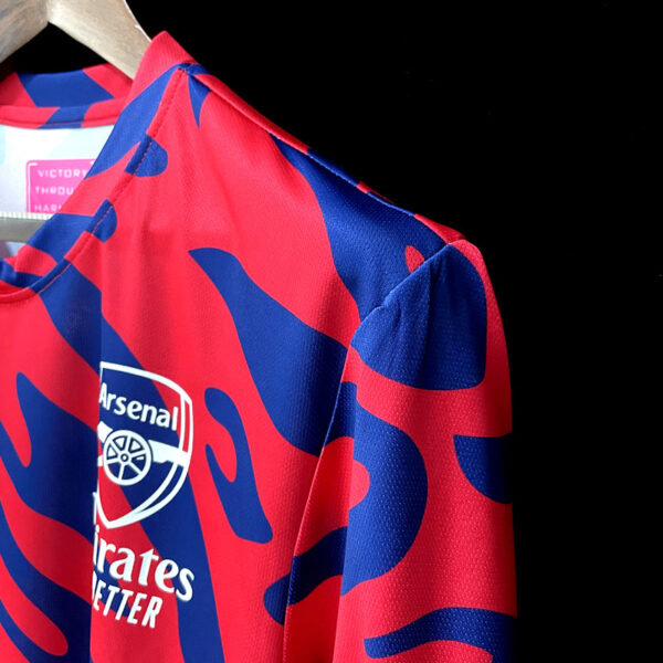 CAMISETA ARSENAL ESPECIAL EQUIPACIÓN 22/23 - Image 4