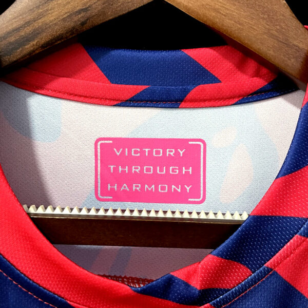 CAMISETA ARSENAL ESPECIAL EQUIPACIÓN 22/23 - Image 5