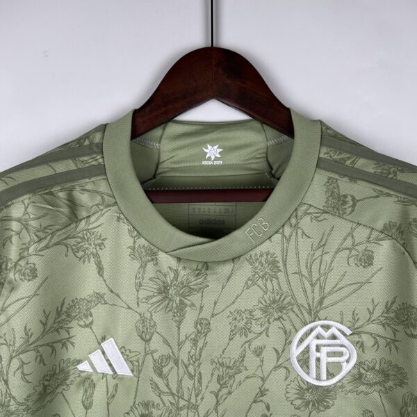 CAMISETA BAYERN MUNICH 2ª ESPECIAL EQUIPACIÓN 23/24 - Image 9