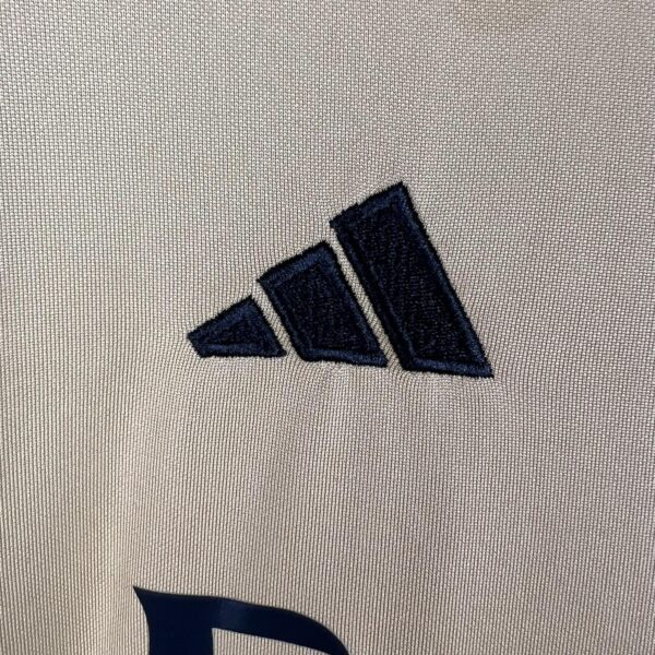 CAMISETA REAL MADRID 9ª ESPECIAL EQUIPACIÓN 23/24 - Image 7