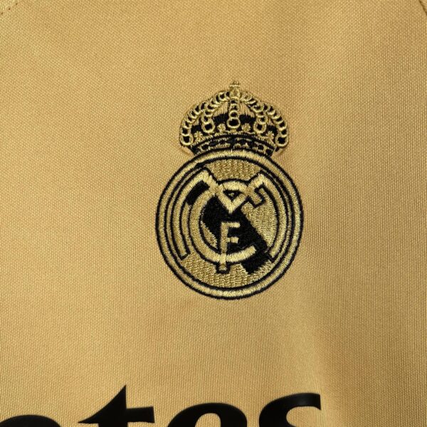 CAMISETA REAL MADRID 9ª ESPECIAL EQUIPACIÓN 23/24 - Image 8