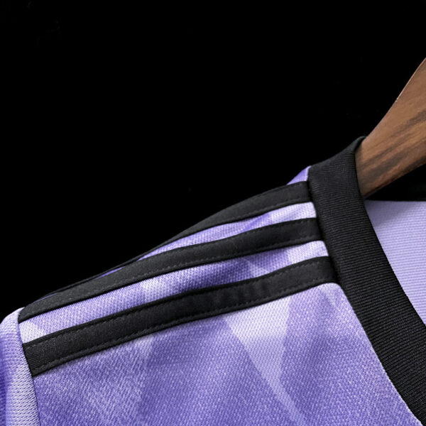 CAMISETA REAL MADRID 1ª EQUIPACIÓN 22/23 - Image 8