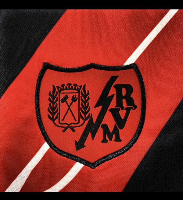 CAMISETA RAYO VALLECANO 2ª EQUIPACIÓN 21/22 - Image 9