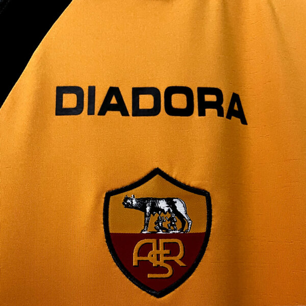 CAMISETA RETRO ROMA 2ª EQUIPACIÓN 05/06 - Image 5