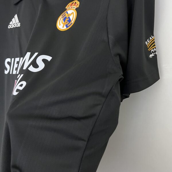 CAMISETA RETRO REAL MADRID 2ª EQUIPACIÓN 02/03 - Image 4