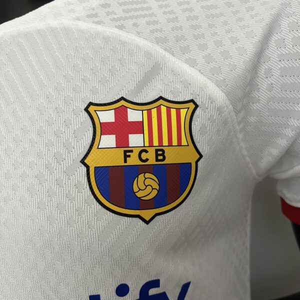 CAMISETA BARCELONA 3ª ESPECIAL EQUIPACIÓN 23/24 - Image 7