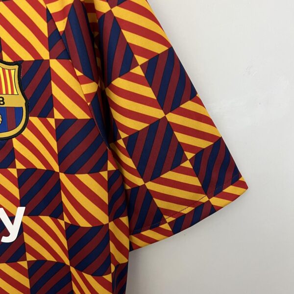 CAMISETA BARCELONA 4ª ESPECIAL EQUIPACIÓN 23/24 - Image 4