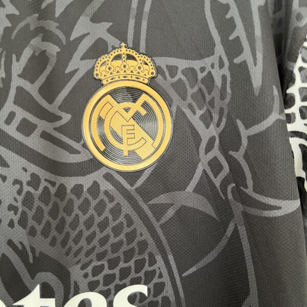 CAMISETA REAL MADRID 3ª ESPECIAL EQUIPACIÓN 23/24 - Image 7