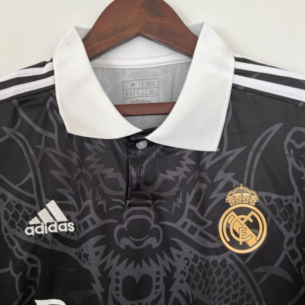CAMISETA REAL MADRID 3ª ESPECIAL EQUIPACIÓN 23/24 - Image 9
