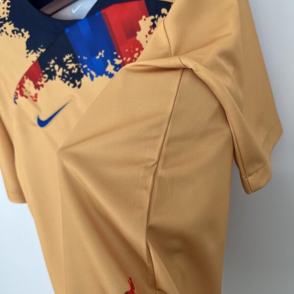 CAMISETA BARCELONA 1ª ESPECIAL EQUIPACIÓN 23/24 - Image 3