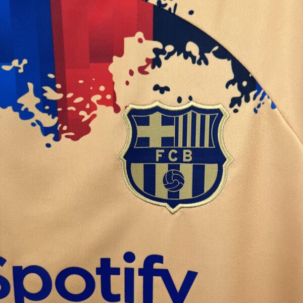 CAMISETA BARCELONA 1ª ESPECIAL EQUIPACIÓN 23/24 - Image 6