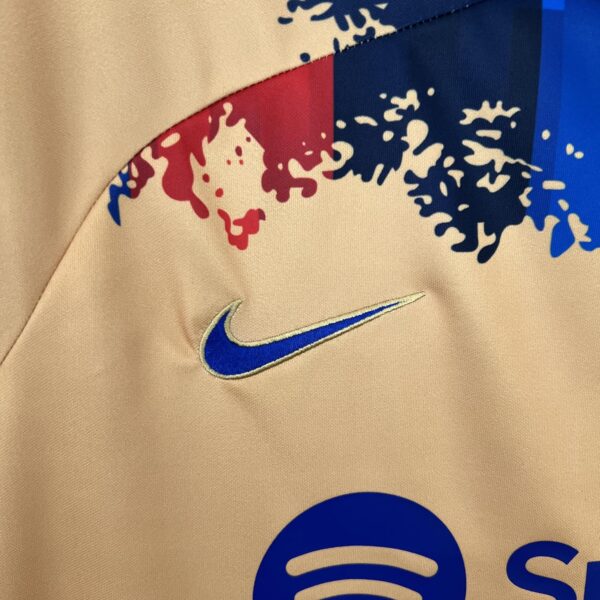 CAMISETA BARCELONA 1ª ESPECIAL EQUIPACIÓN 23/24 - Image 7