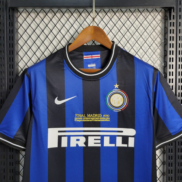 CAMISETA RETRO INTER MILAN 09/10 - Image 7