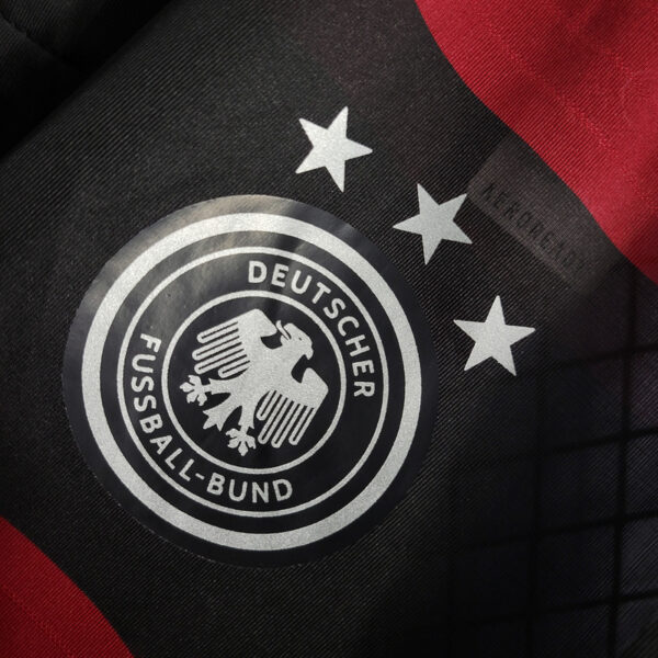 CAMISETA RETRO ALEMANIA 14 - Image 6